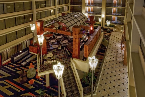 Hilton Knoxville Airport image 11